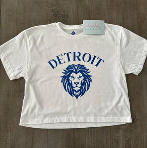 Lions Cropped White/Black Short Sleeve T-shirt