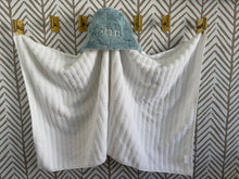 Load image into Gallery viewer, Mist Hyde with Pearl Embroidery Hooded Towel