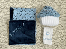 Load image into Gallery viewer, Baby Blue/Navy Lattice Gift Set 2