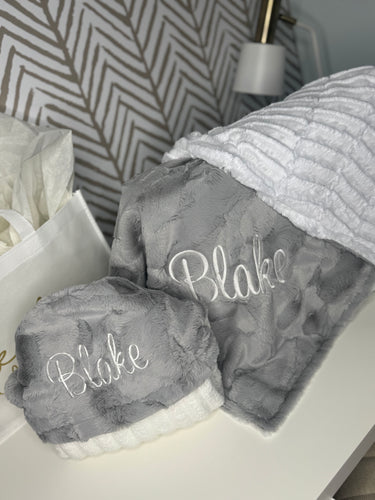Gray Hyde with White Oxford Back Gift Set