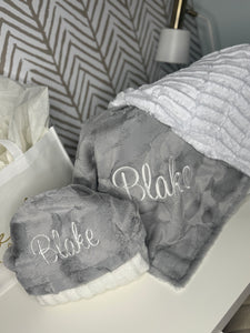 Gray Hyde with White Oxford Back Gift Set