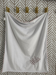 Dusty Pink Hyde Flat White Back Embroidery on Flat White Blanket No Ruffle
