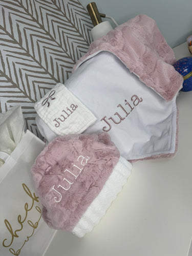 Dusty Pink Hyde Gift Set