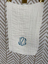 Load image into Gallery viewer, Wavy Mist &amp; White Checkered Gift Set