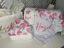 Load image into Gallery viewer, Pink Roses with White Bubble Back Blanket