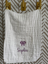 Load image into Gallery viewer, Mauve Oxford No Ruffle Gift Set