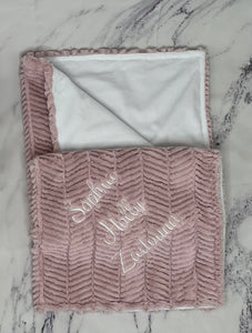 Pink Ziggy Flat White Back Blanket No Ruffle