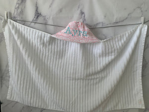 Pink Damask Aqua Embroidery Bath Hoodie/Hooded Towel