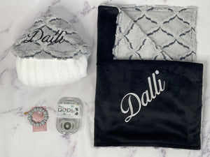 Gray/Black Lattice No Ruffle Gift Set